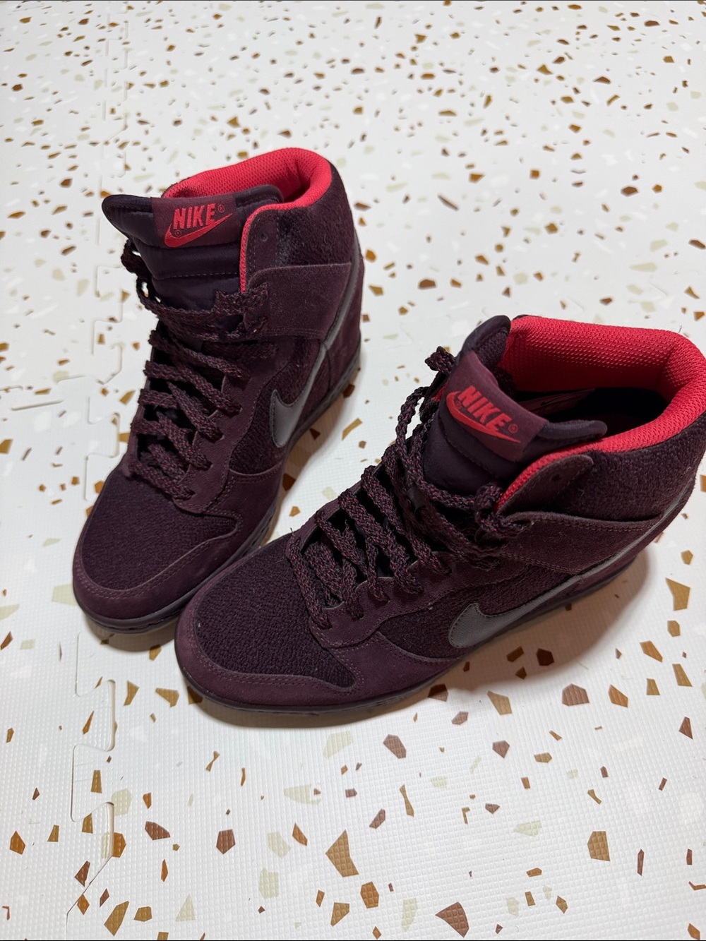 Nike Women’s Dunk Sky Hi Mesh